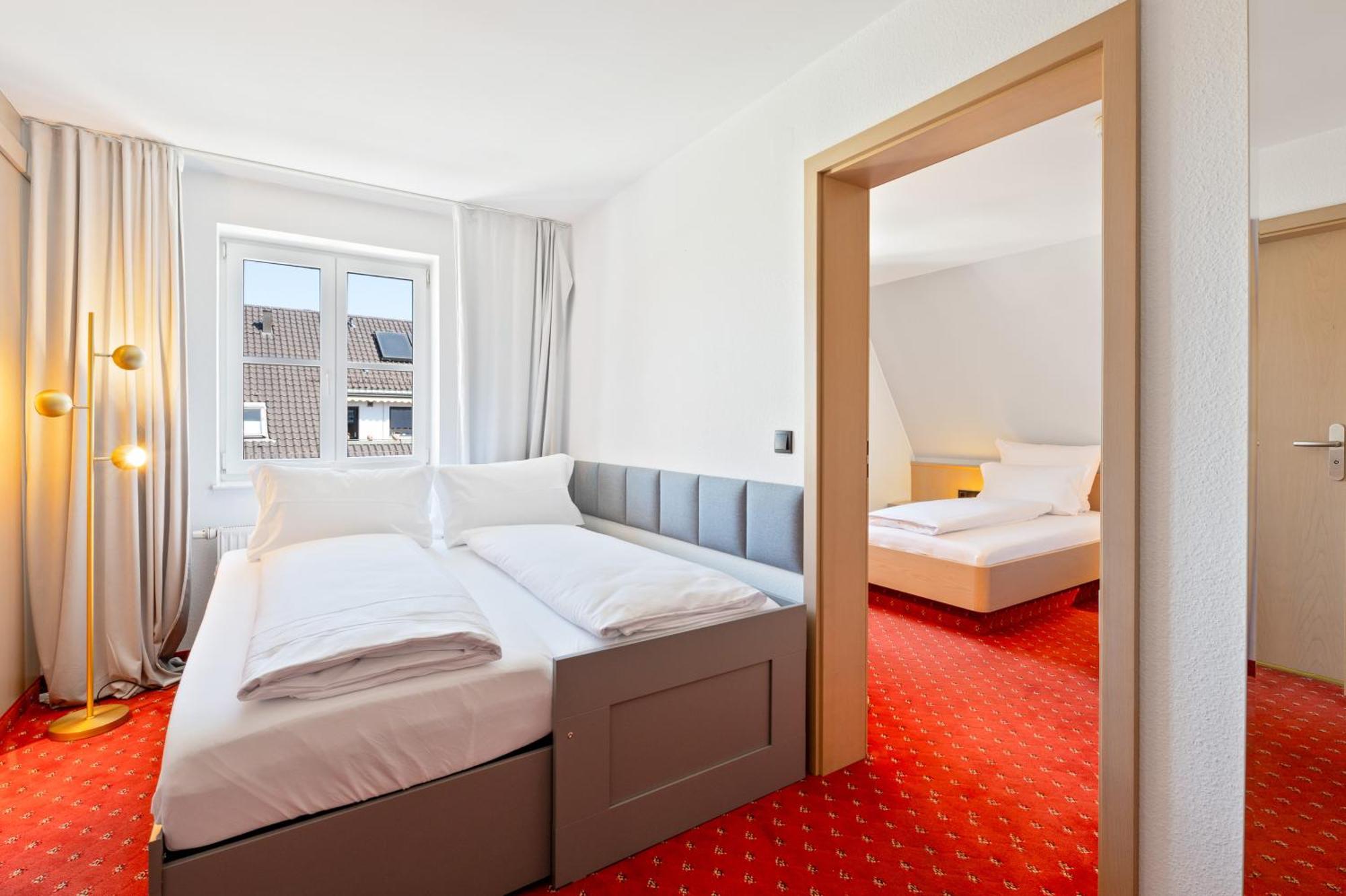 שטוטגרט Steiners Hotel Airport-Messe מראה חיצוני תמונה