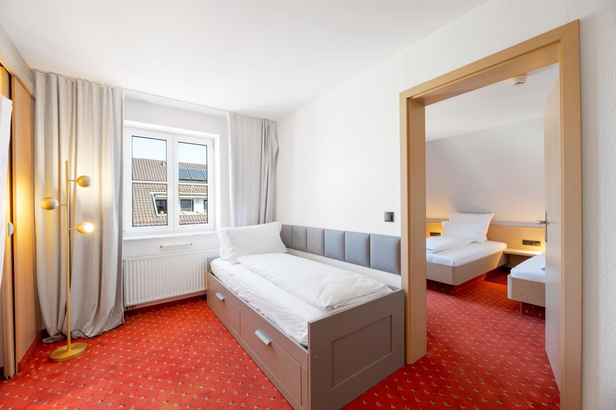 שטוטגרט Steiners Hotel Airport-Messe מראה חיצוני תמונה