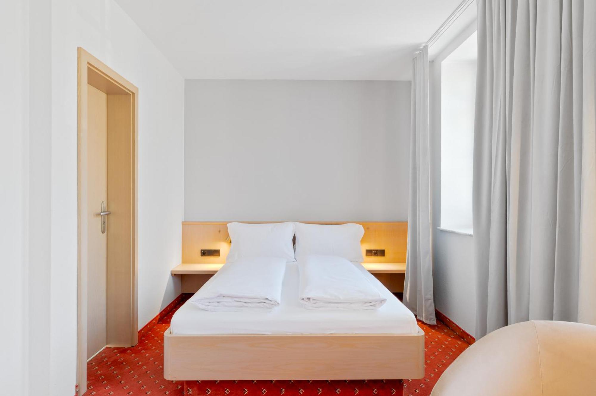 שטוטגרט Steiners Hotel Airport-Messe מראה חיצוני תמונה